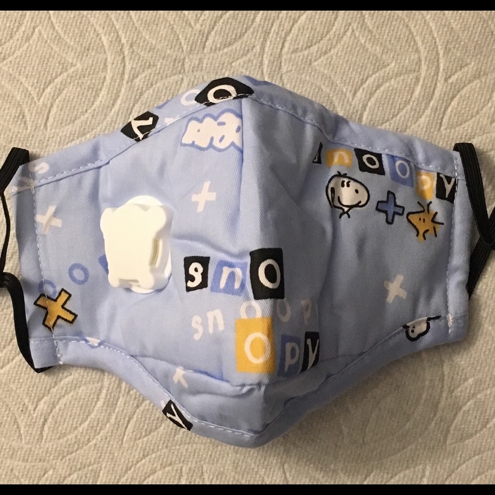 2 Kids printed face mask with 6 FIlters - Picture 7 of 8